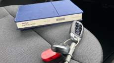 Hyundai INSTER 85kW 02 49kWh 5dr Auto Electric Hatchback